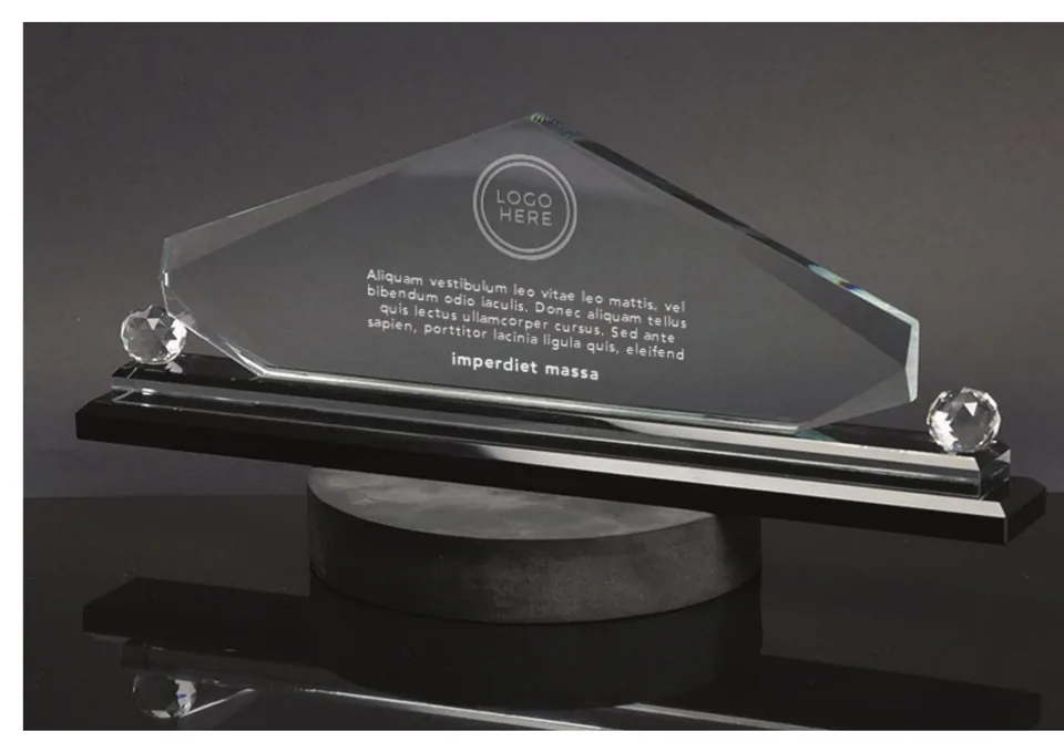 Trophée Rhombus en Cristal — Réf. 20081