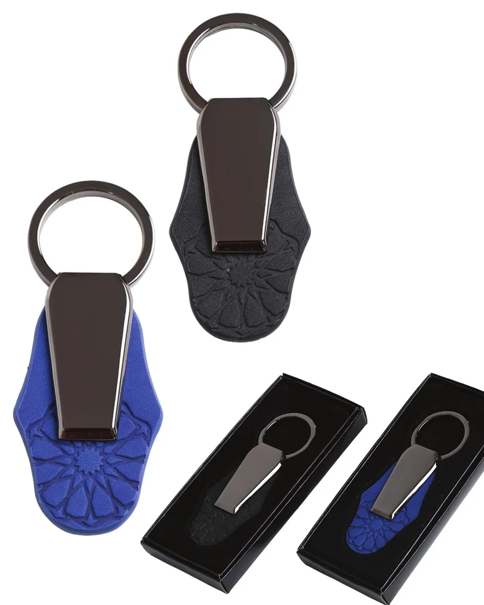 Porte-clés métal chromé gun et simili cuir — Réf. 25-08