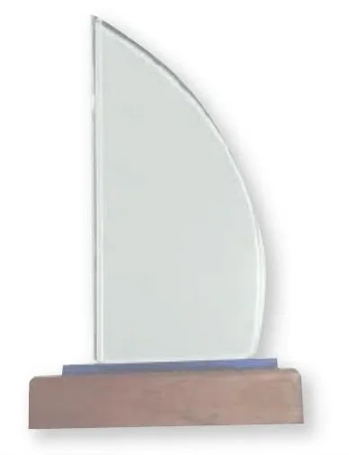 Trophée voile avec socle en bois — Réf. A-112